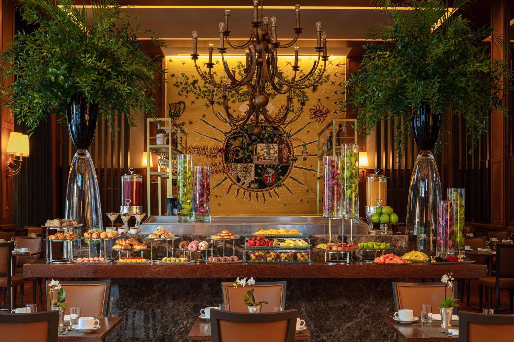 Tivoli Avenida Liberdade Lisboa - A Leading Hotel Of The World Exteriér fotografie The buffet at the lobby