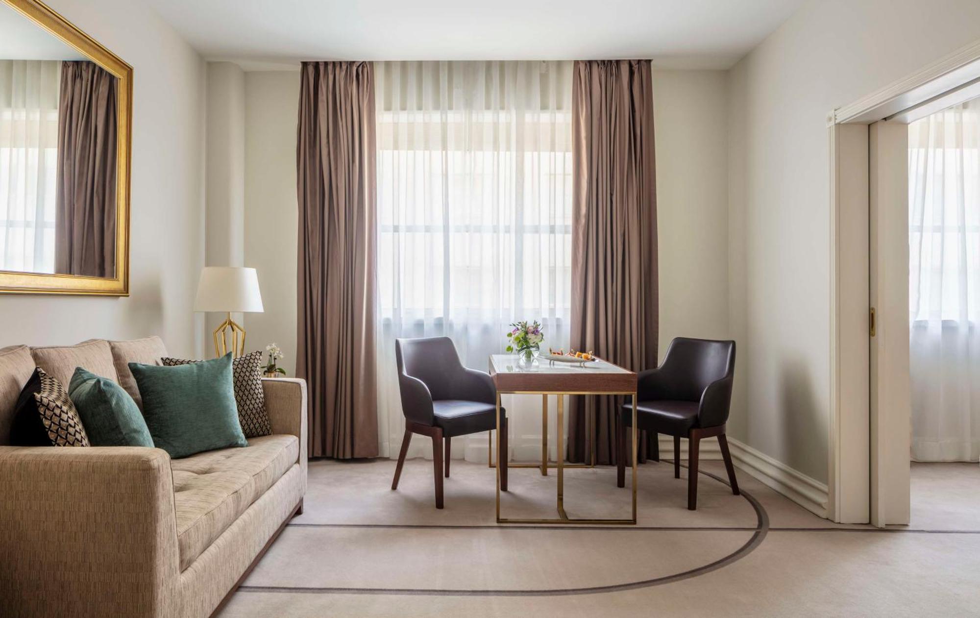 Tivoli Avenida Liberdade Lisboa - A Leading Hotel Of The World Exteriér fotografie A living room at the hotel